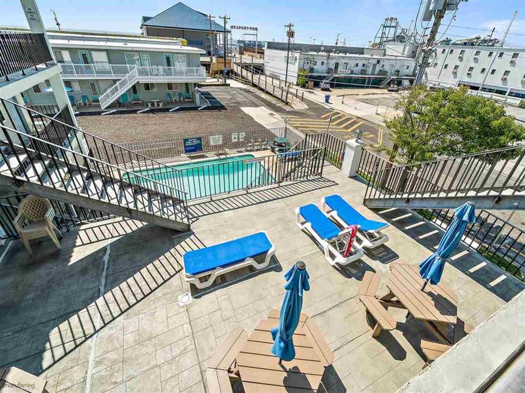 417 EAST 22ND WHITE SAILS 207 NORTH WILDWOOD BEACHBLOCK SUMMER